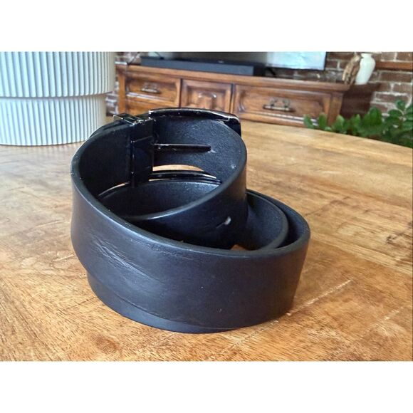 Black Leather Belt Elephant Logo Silver Buckle Classic Style Men’s 105cm - Picture 2 of 7